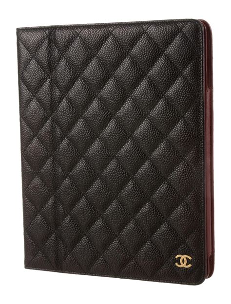 chanel ipad case price.